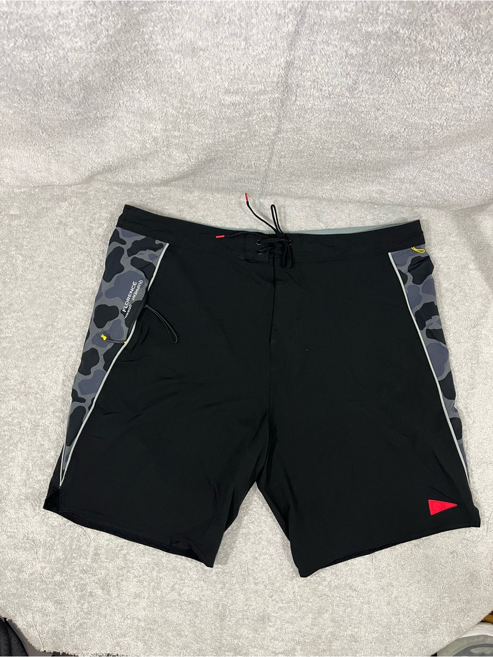 Mens Size 32 Florence Marine X Airtex Boardshorts New Black/ Camo